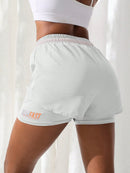 Shorts de ioga femininos de cintura alta com controle de proximidade elástico, shorts de corrida, calças falsas de duas peças